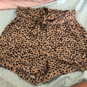 Brand new arie shorts